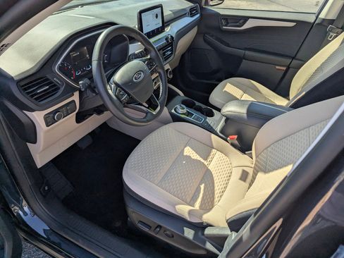 Used 2022 Ford Escape SE w/ Convenience Package AWD/4WD image 9