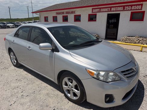 Used 2013 Toyota Corolla LE w/ Premium Pkg FWD image 1
