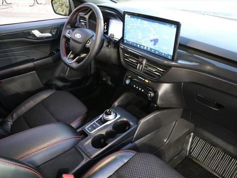 Used 2025 Ford Escape ST-Line w/ Tech Pack #1 image 12