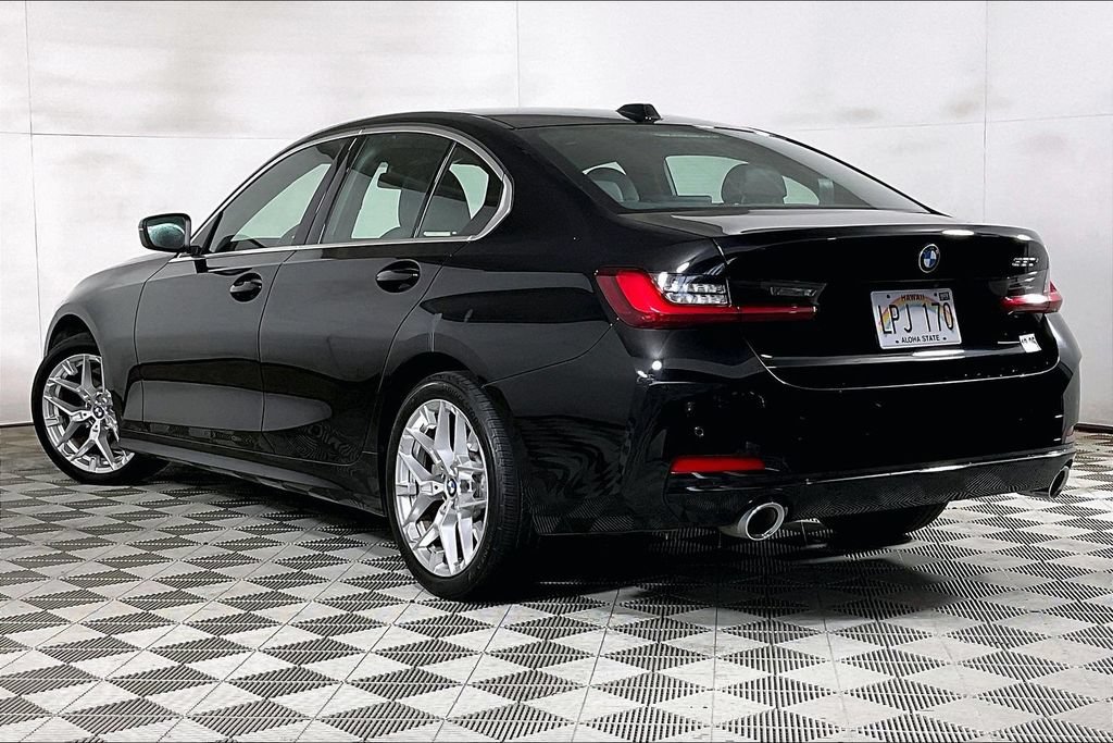 Used 2025 BMW 330i Sedan RWD image 13