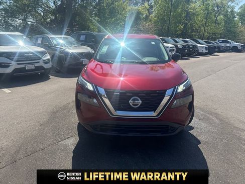 Used 2021 Nissan Rogue S image 9