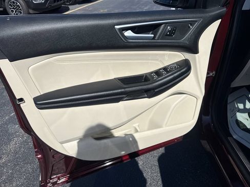 Used 2024 Ford Edge Titanium w/ Equipment Group 301A AWD/4WD image 30
