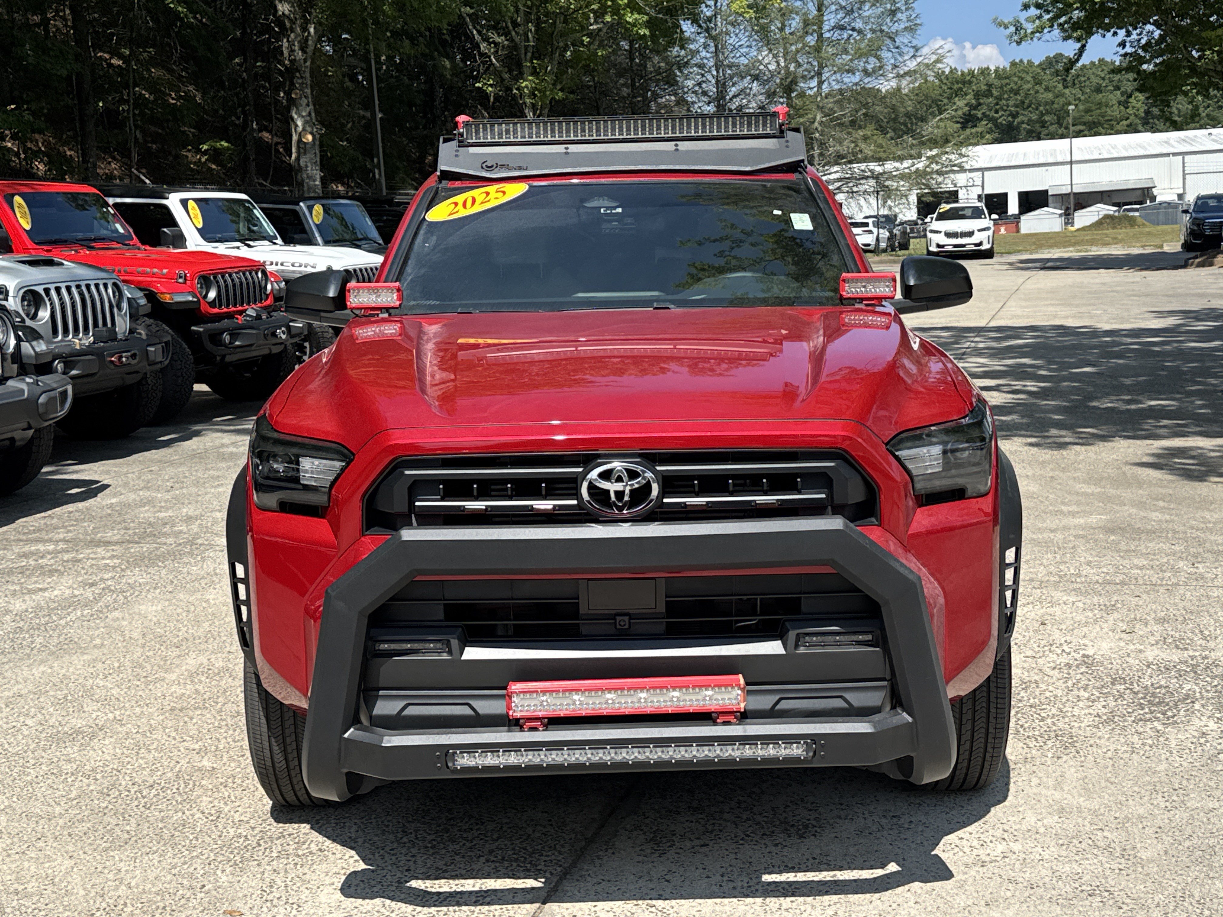 Used 2025 Toyota 4Runner SR5 AWD/4WD image 2