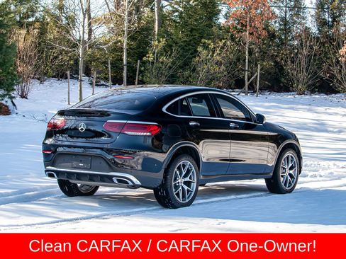 Used 2022 Mercedes-Benz GLC 300 4MATIC Coupe image 8