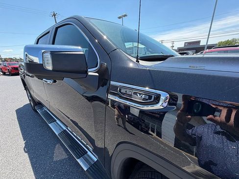 Used 2026 GMC Sierra 1500 SLT w/ SLT Premium Package AWD/4WD image 32