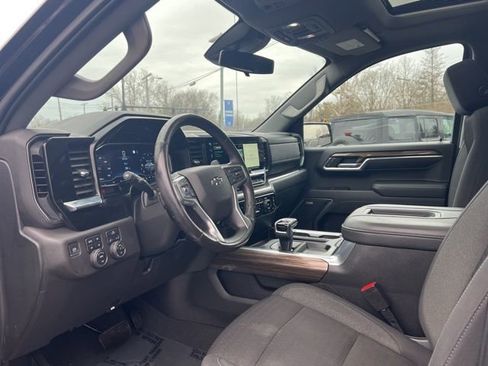 Used 2022 Chevrolet Silverado 1500 RST w/ All Star Edition Plus image 3