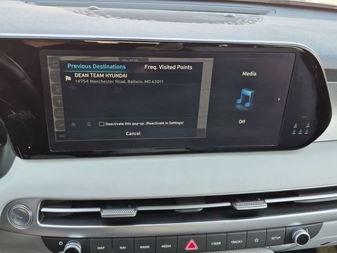 Used 2025 Hyundai Palisade SEL FWD image 13