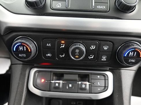 Used 2023 GMC Acadia SLE w/ Driver Convenience Package image 25