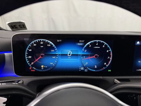 Used 2020 Mercedes-Benz CLA 250 4MATIC image 14