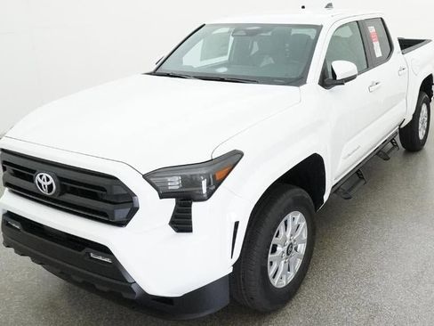 New 2026 Toyota Tacoma 4x4 Double Cab image 16