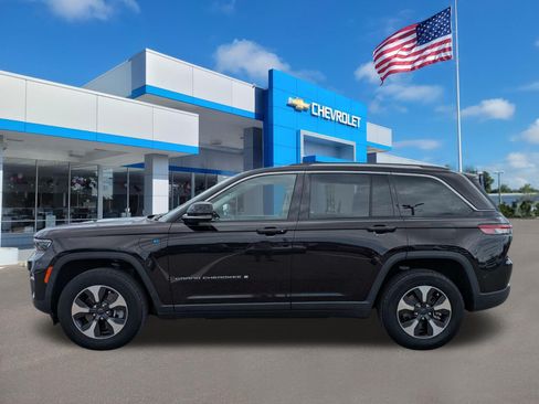 Used 2022 Jeep Grand Cherokee Limited 4xe AWD/4WD image 6