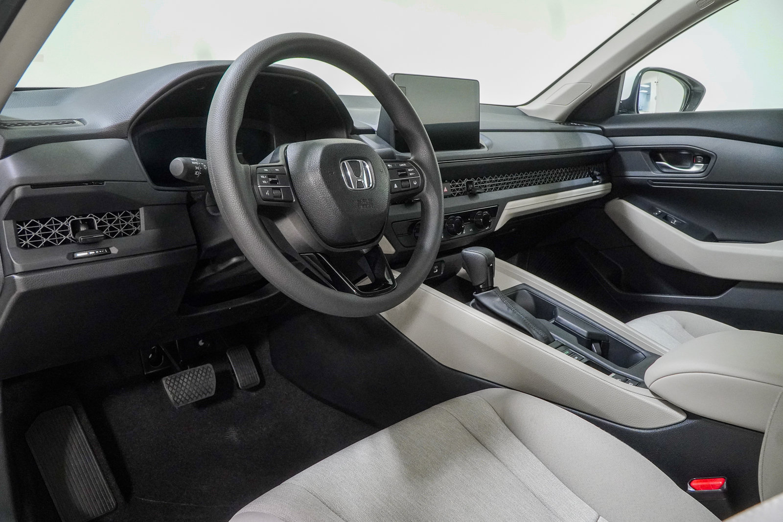 New 2026 Honda Accord LX image 19