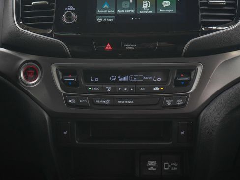Used 2023 Honda Passport EX-L image 16