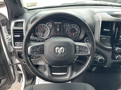 Used 2025 RAM 1500 Big Horn AWD/4WD image 16