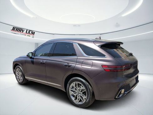 Used 2023 Genesis GV70 2.5T w/ Advanced Package AWD/4WD image 5