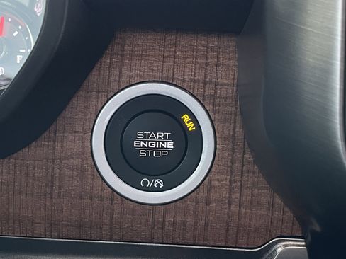 Used 2022 RAM 1500 Limited w/ Body Color Bumper Group image 20