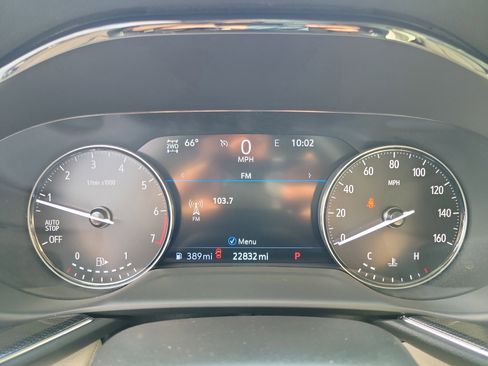 Used 2023 Buick Envision Essence AWD/4WD image 24