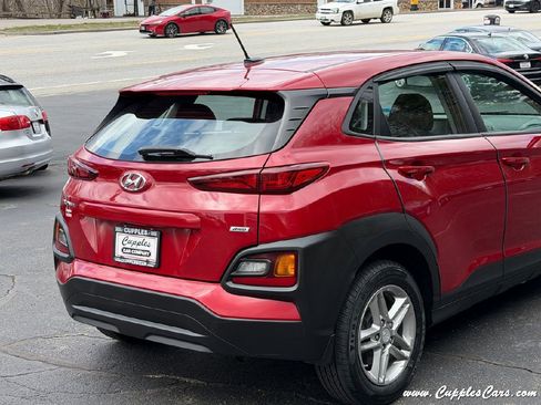 Used 2018 Hyundai Kona SE AWD/4WD image 38