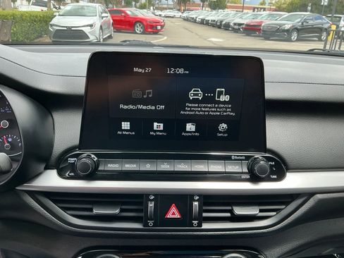 Used 2019 Kia Forte LXS FWD image 21
