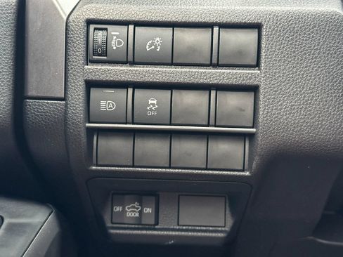 Used 2026 Toyota Tacoma SR5 AWD/4WD image 36