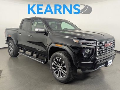 Used 2025 GMC Canyon Denali