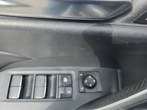 Used 2021 Toyota RAV4 XLE Premium AWD/4WD image 12
