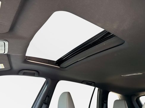 Used 2023 Honda Passport EX-L image 22
