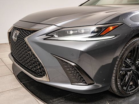 Certified 2025 Lexus ES 300h F Sport FWD image 3