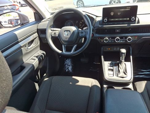 Used 2024 Honda CR-V EX image 10