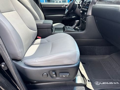 Used 2023 Lexus GX 460 w/ Black Line Special Edition AWD/4WD image 14