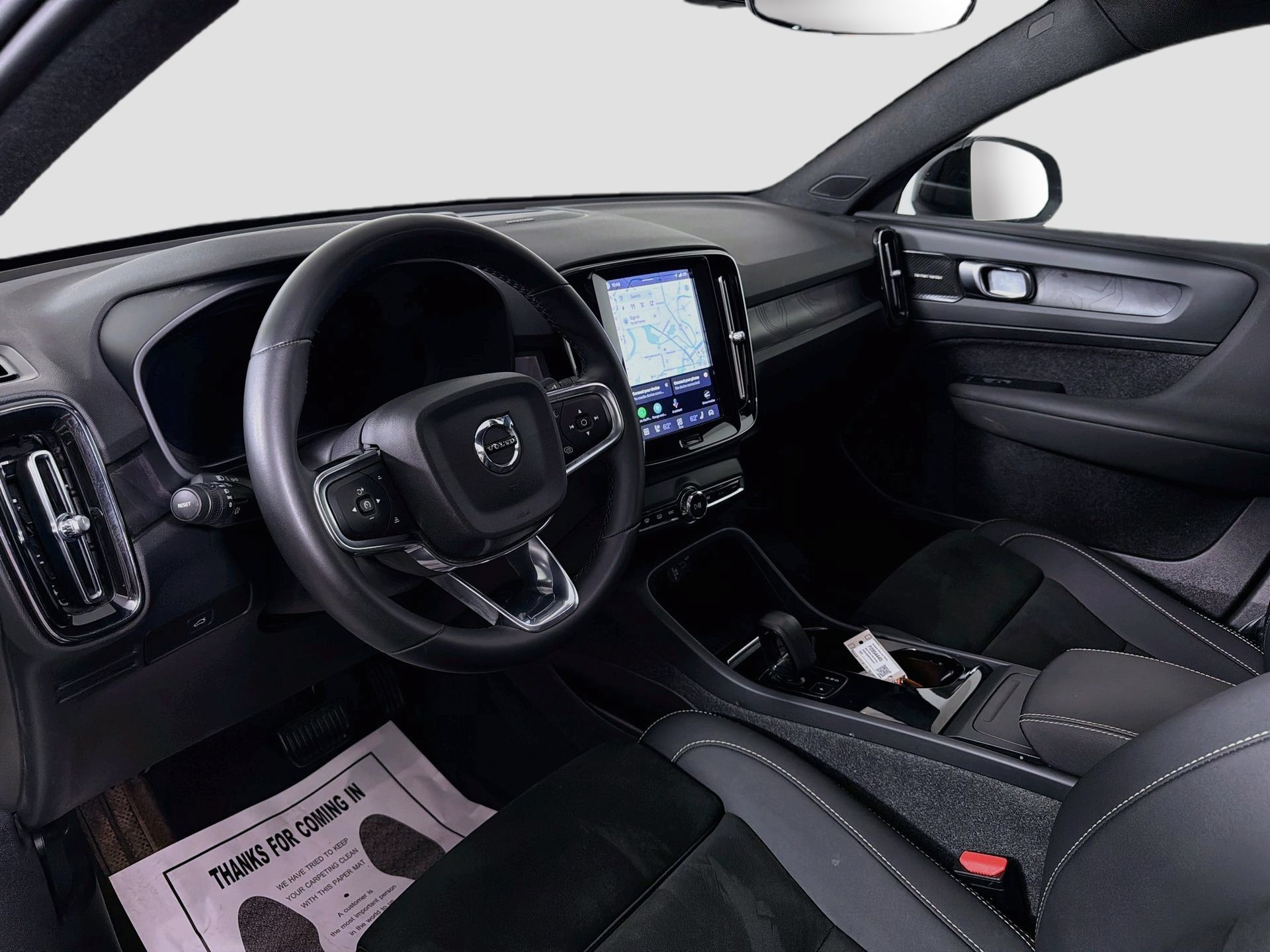 Certified 2023 Volvo C40 P8 Recharge Ultimate w/ Protection Package Premier AWD/4WD image 10