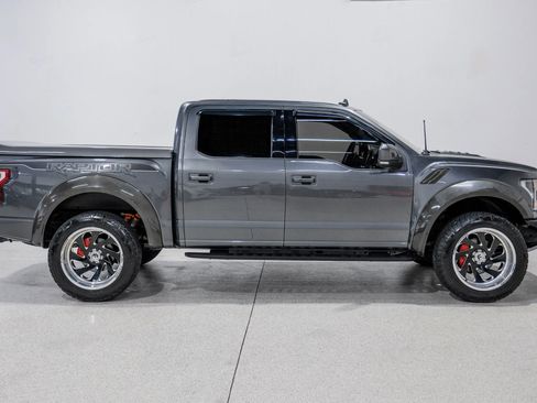 Used 2019 Ford F150 Raptor w/ Equipment Group 802A Luxury image 5