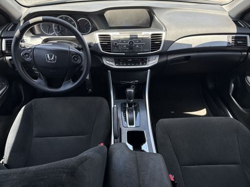 Used 2013 Honda Accord LX image 26