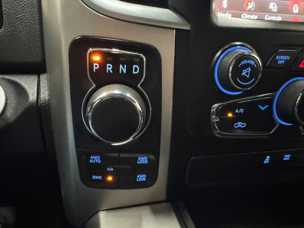 Used 2018 RAM 1500 Big Horn AWD/4WD image 30