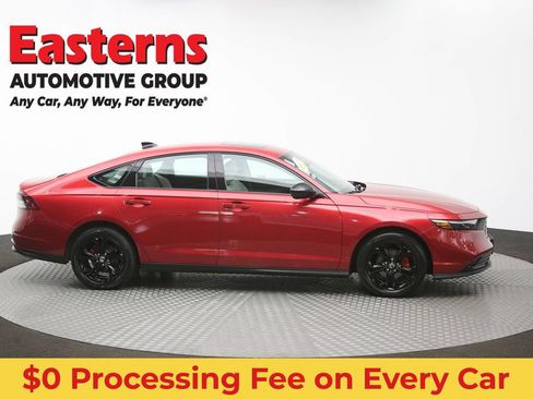 Used 2025 Honda Accord SE image 45