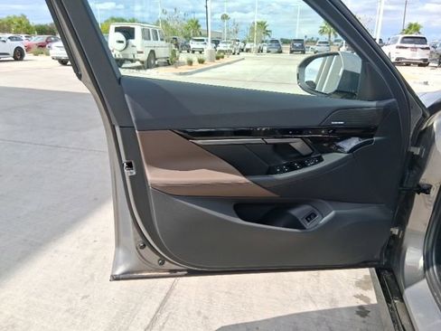New 2026 BMW 530i w/ M Sport Package RWD image 13