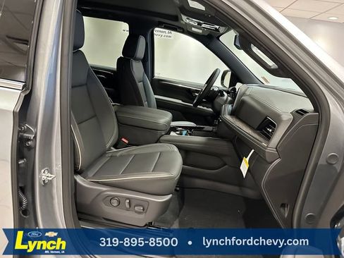 New 2026 Chevrolet Tahoe Premier w/ Sun And Tow Package AWD/4WD image 10