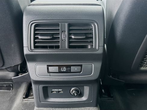 Used 2022 Audi SQ5 Premium Plus image 17