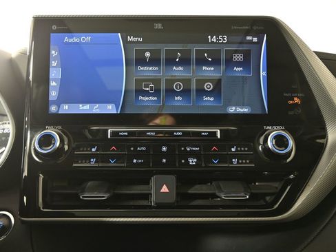 Used 2022 Toyota Highlander Platinum AWD/4WD image 28
