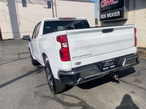 Used 2022 Chevrolet Silverado 1500 LT image 39