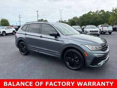 Used 2022 Volkswagen Tiguan SE R-Line