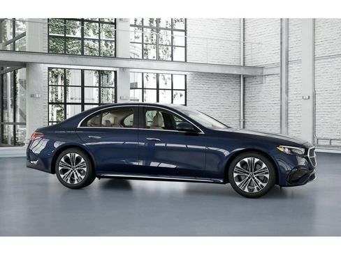New 2026 Mercedes-Benz E 350 4MATIC Sedan image 14