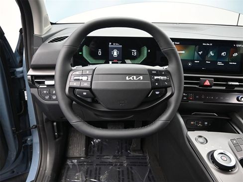 New 2026 Kia Sportage AWD Hybrid image 32