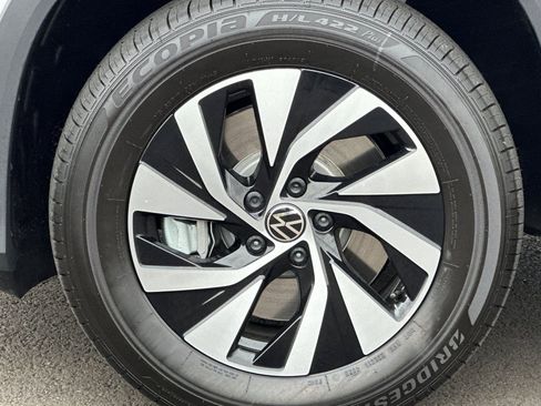 New 2026 Volkswagen Tiguan S AWD/4WD image 23