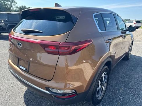 Used 2020 Kia Sportage LX w/ LX Popular Package AWD/4WD image 6