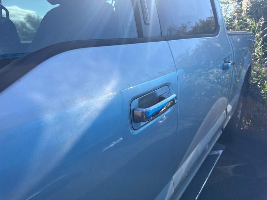 Used 2018 Ford F150 XLT w/ Equipment Group 302A Luxury AWD/4WD image 15