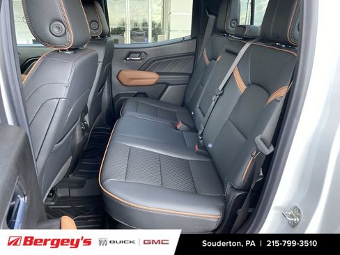 New 2026 GMC Canyon AT4 w/ Technology Plus Package AWD/4WD image 27
