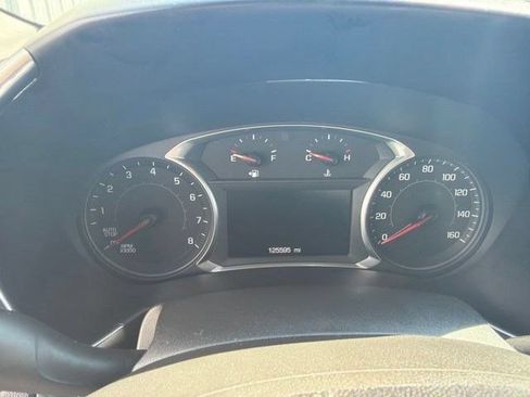Used 2019 Chevrolet Equinox LT w/ Driver Convenience Package FWD image 15