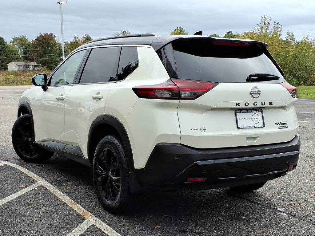 Certified 2023 Nissan Rogue SV w/ SV Premium B Package AWD/4WD image 5