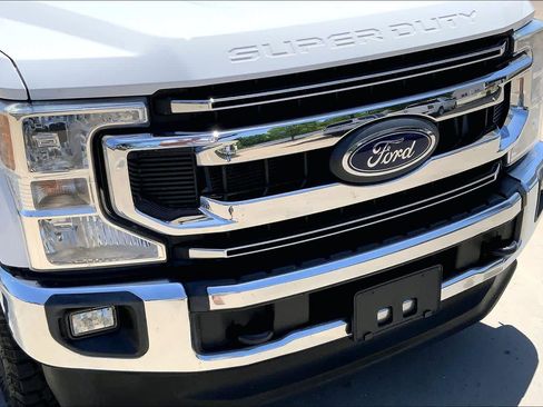 Used 2021 Ford F250 XLT w/ XLT Value Package AWD/4WD image 29